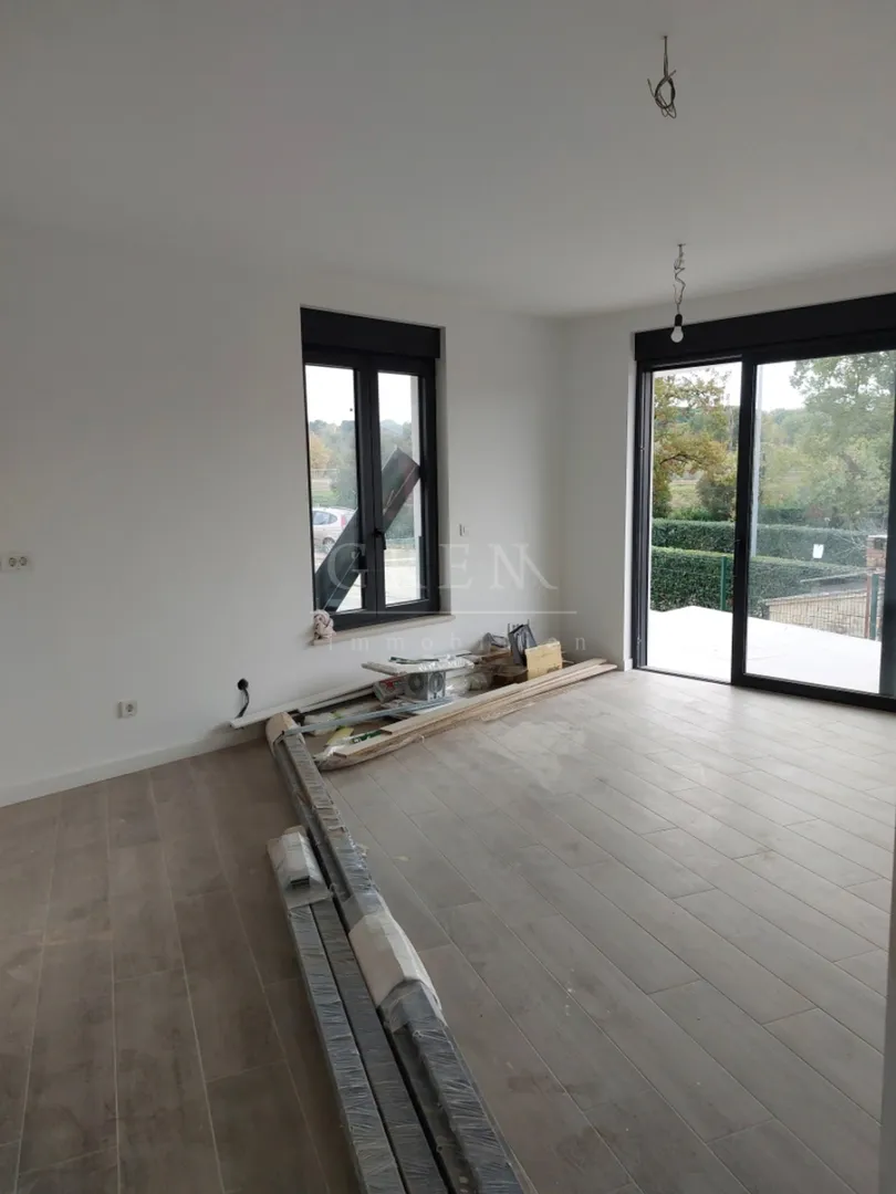 prekrasan stan na izvrsnoj lokaciji, 300 metara od mora, 89 m2, prodaja - slika 5