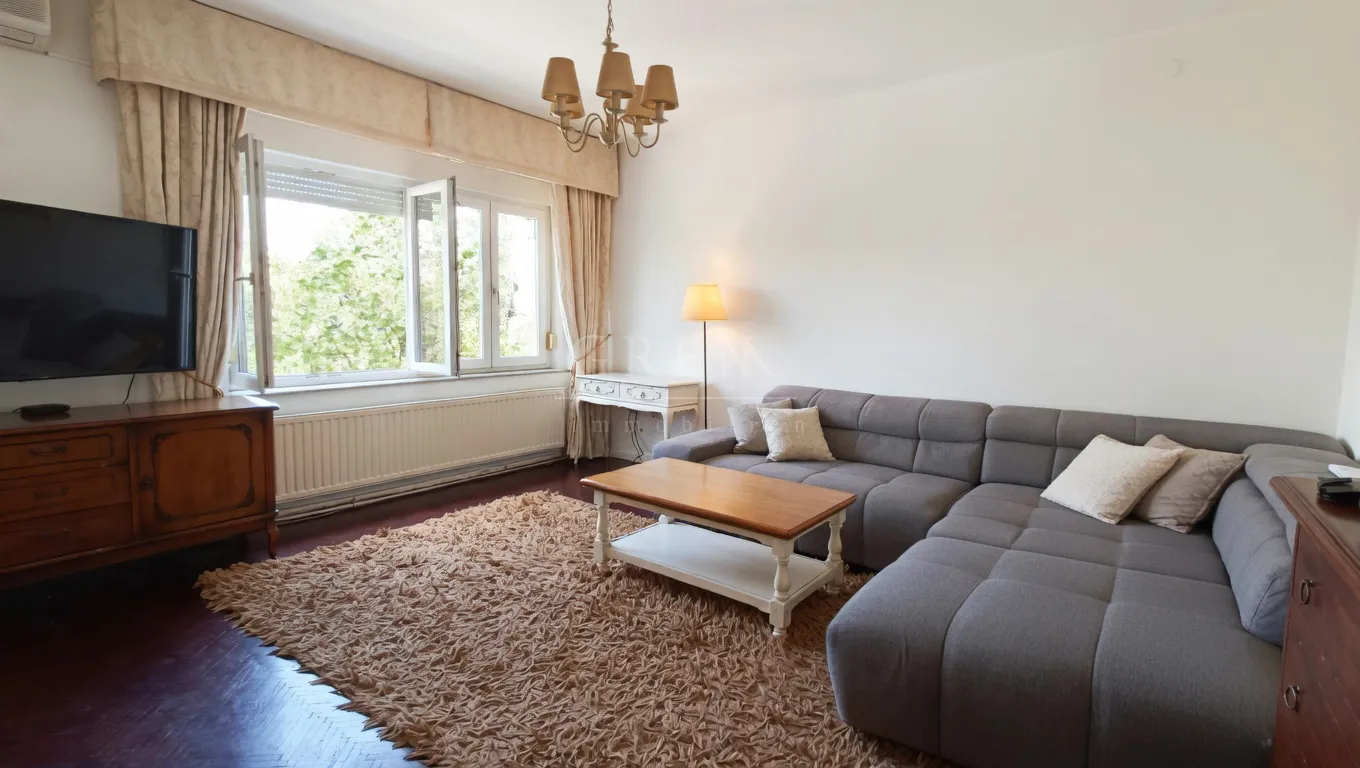 Trosobni Trešnjevka 80m² PARKING/tramvaj BEZ PROVIZIJE - Zagreb