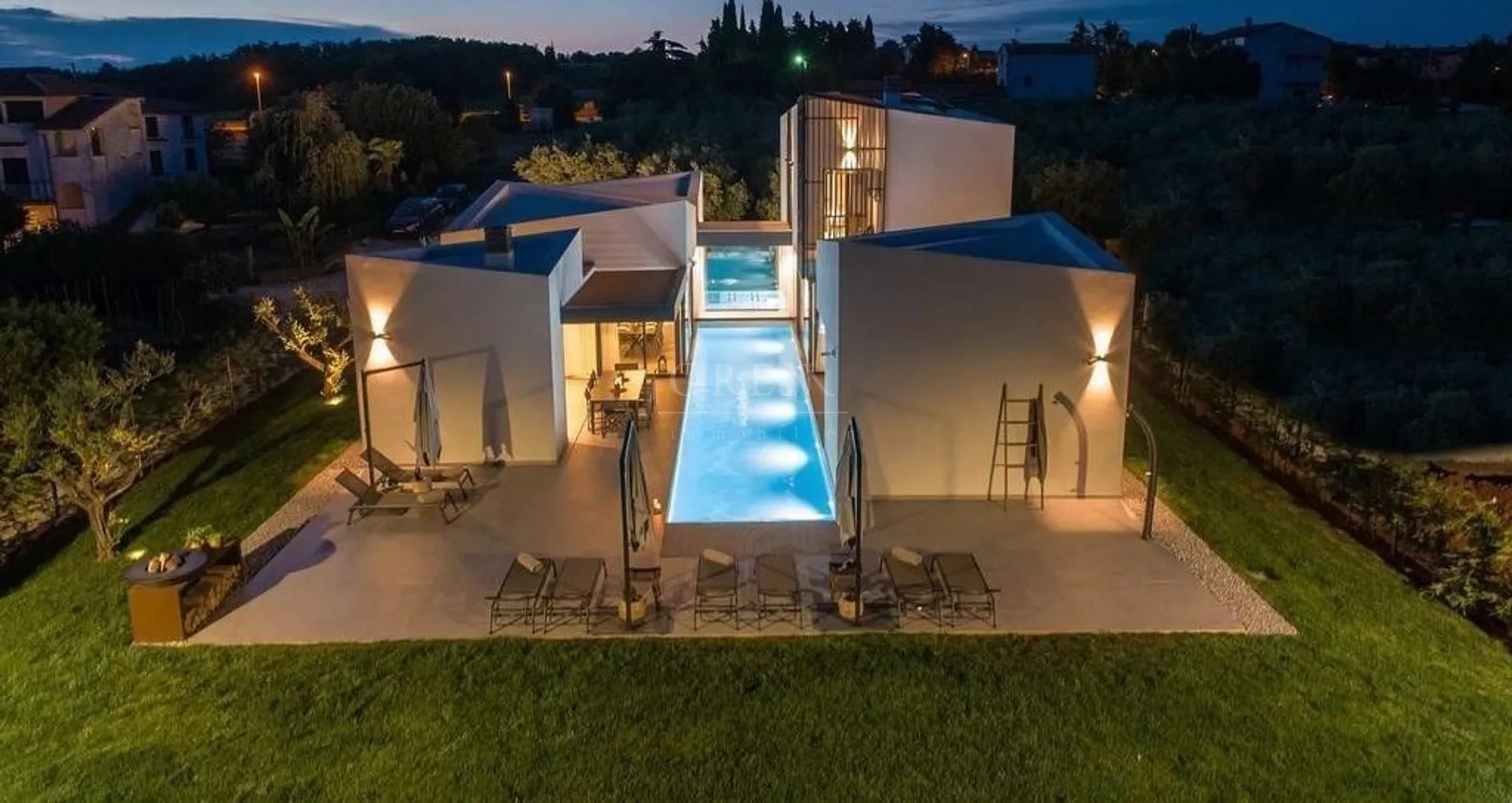 luksuzna vila sa bazenom, pogled more, 280 m2, prodaja - slika 1