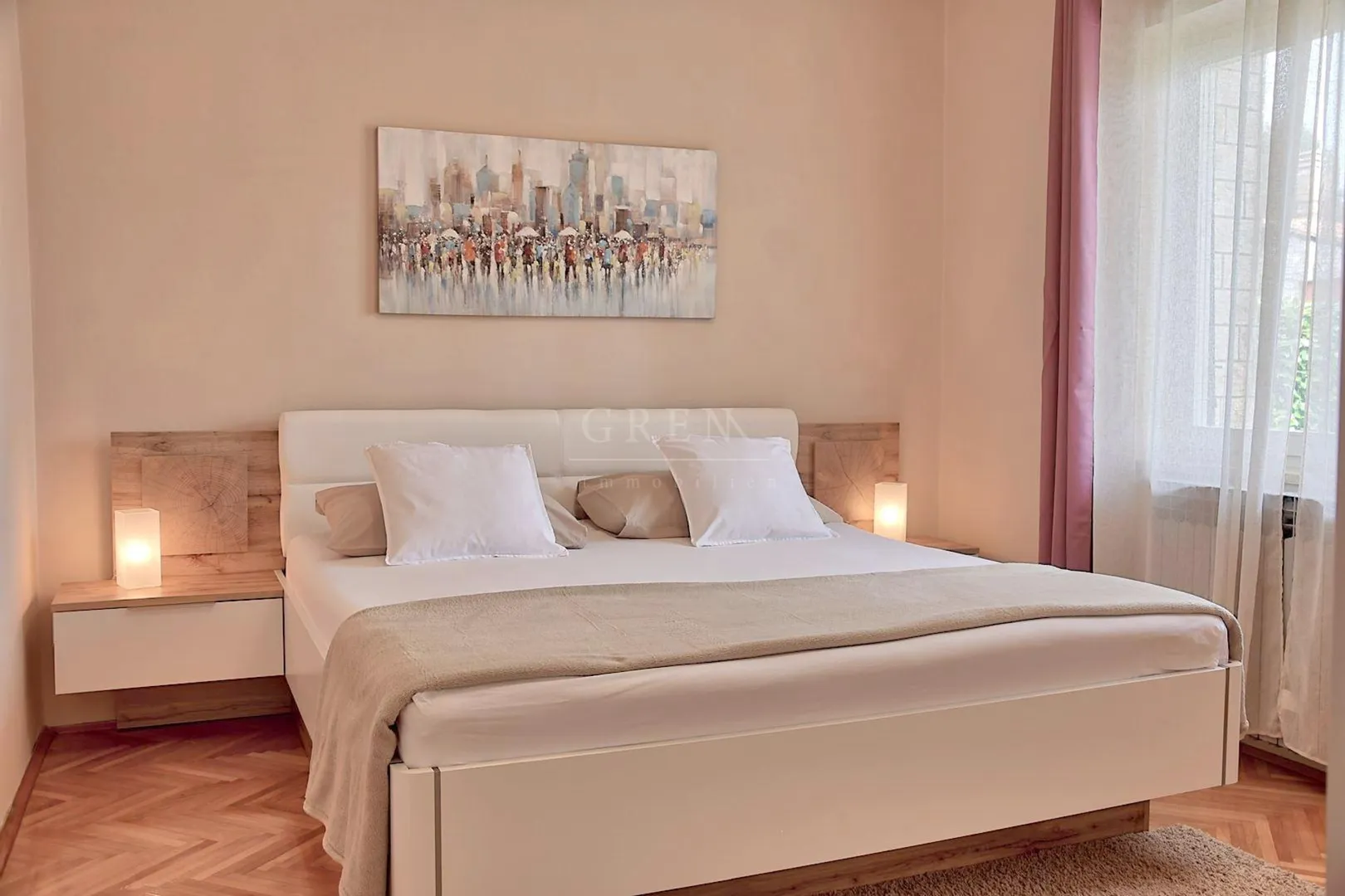 kuća sa dva stana 400m od mora - slika 16
