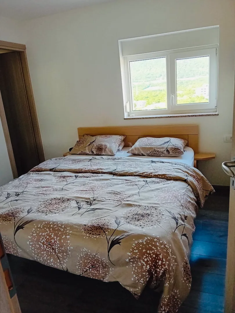 prodaja,kuća (222m2 bruto) s velikim potencijalom,novi vinodolski! - slika 18