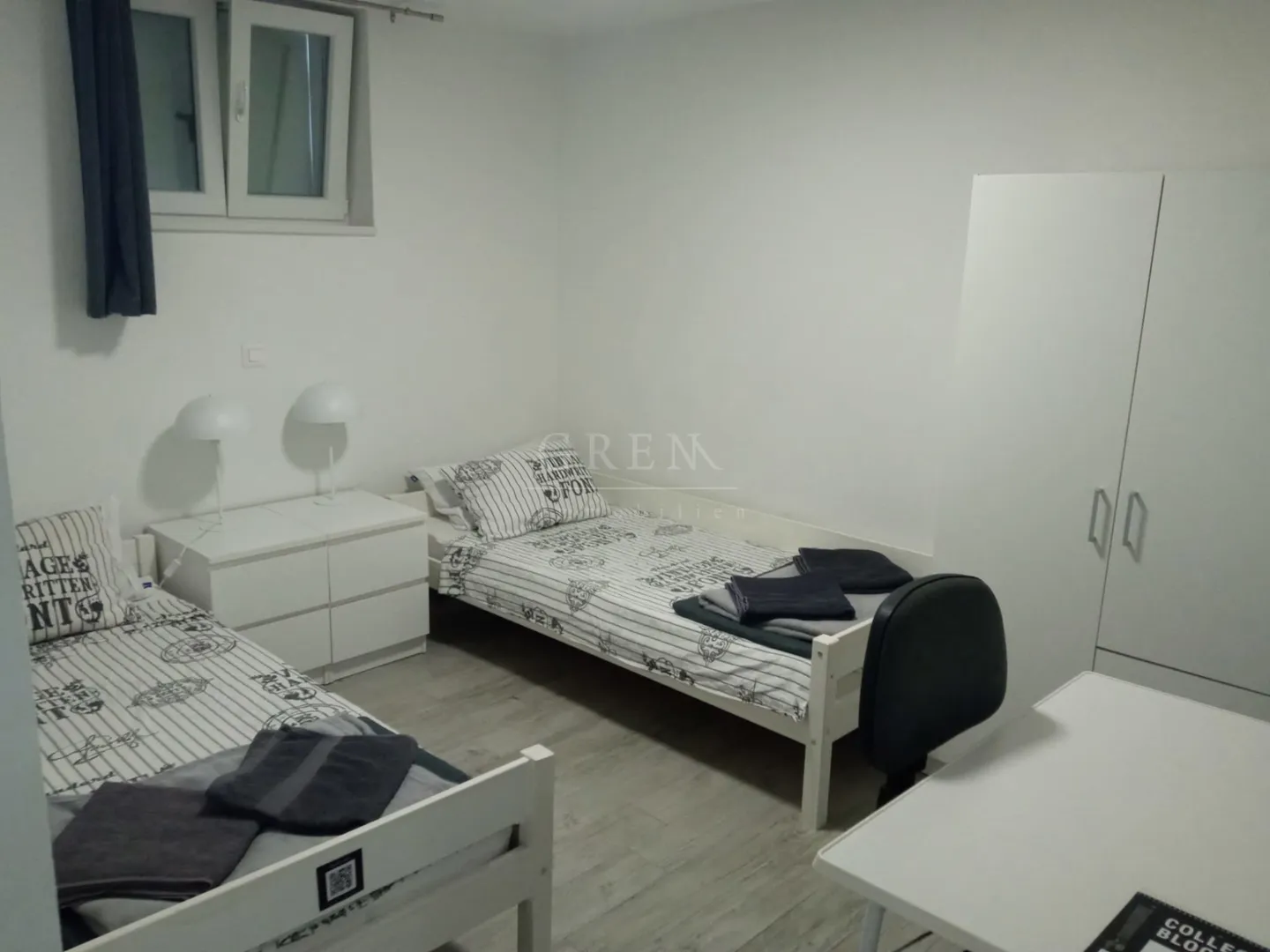 kuća sa 3 stana nedaleko mora - slika 26