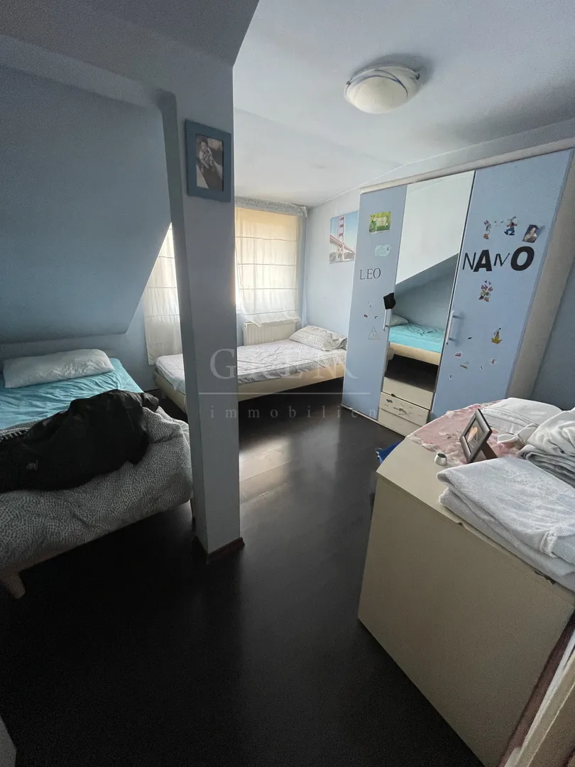 2 kuće sesvete, 300 m2, 462 m2 parcela, prilika - slika 13