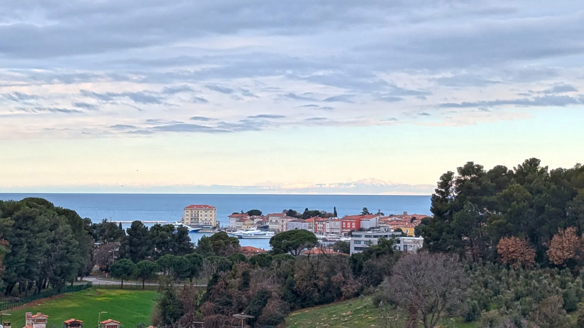 Stan Poreč, 97 m2, pogled more, vrhunska lokacija