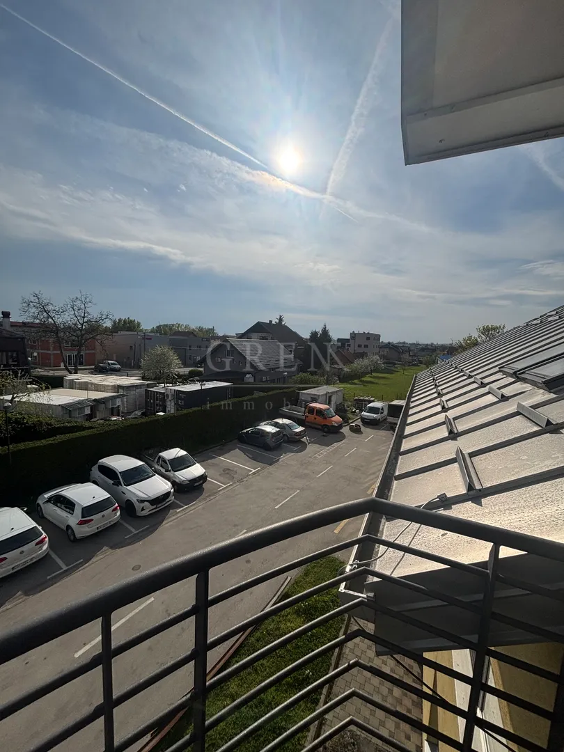 stan trnava zagreb, 228 m2 neto, terasa, balkon, prilika - slika 8