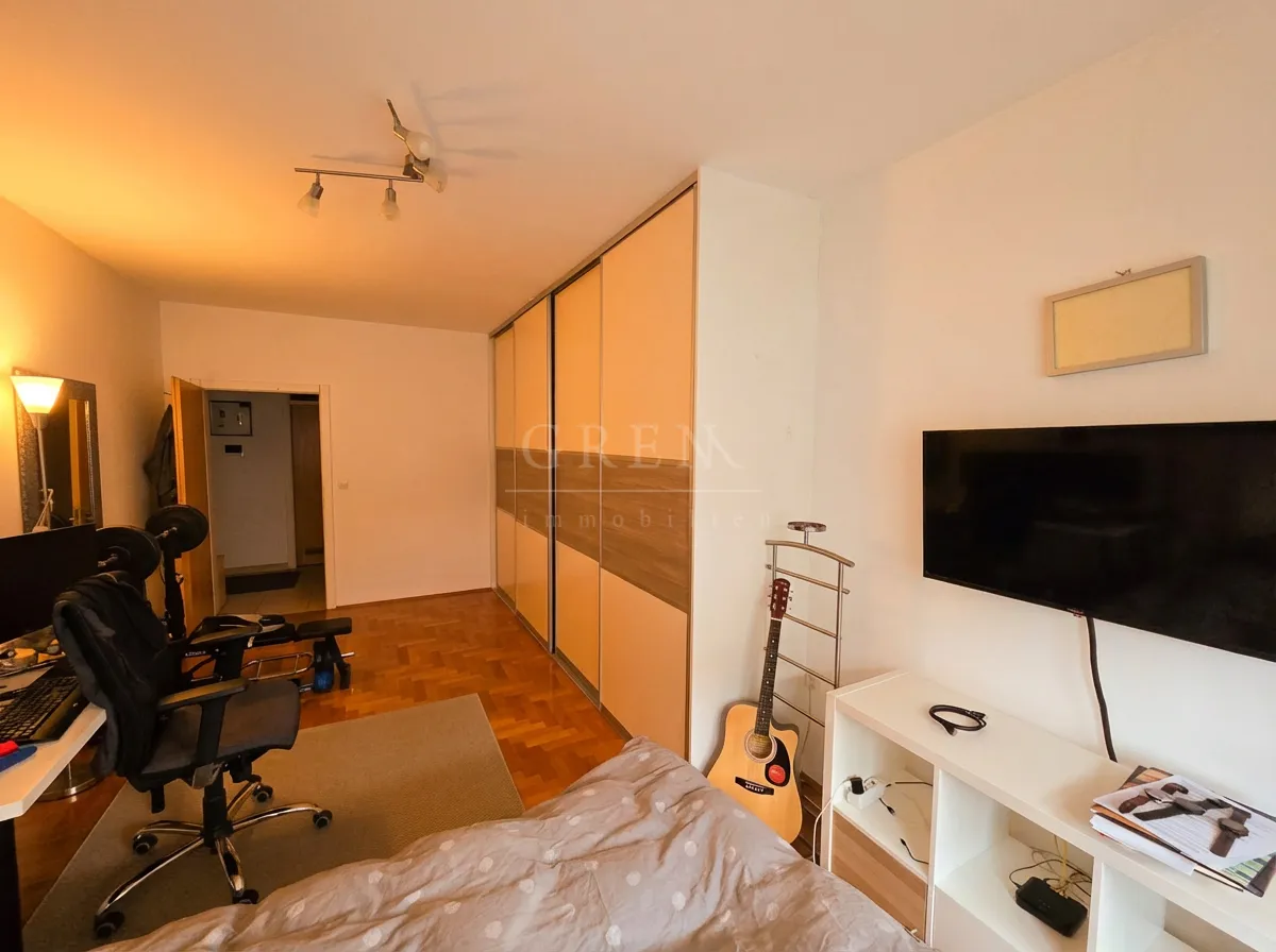 stan zagreb špansko, 130 m2, vrt 50 m2 - slika 11