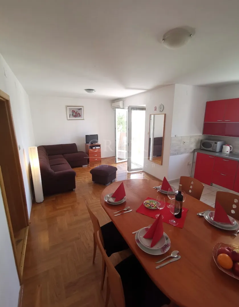 Stan Malinska Krk, 62 m2+parking, balkon - Bogovići, Malinska-Dubašnica