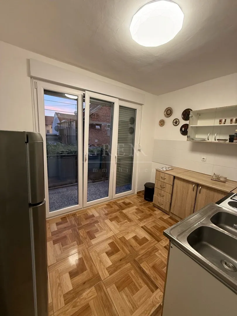 kuća donja dubrava zagreb, 188 m2 - slika 2