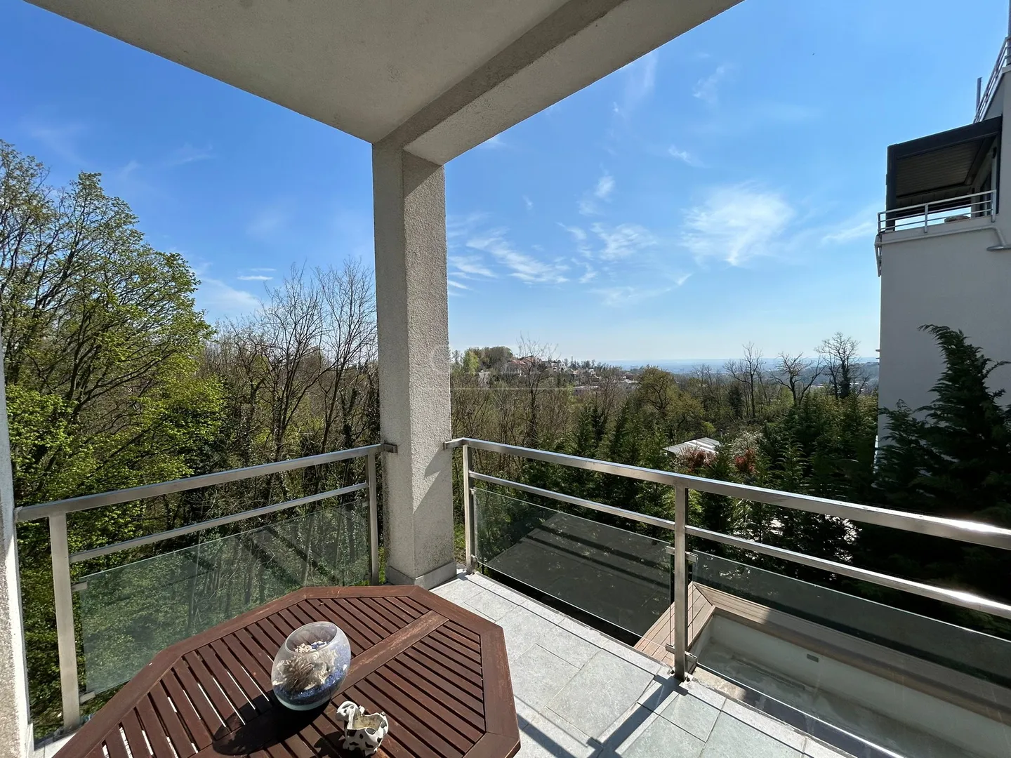ekskluzivan 4-sobni stan, zagreb - šestinski vrh/pantovčak/vrhovec - slika 18