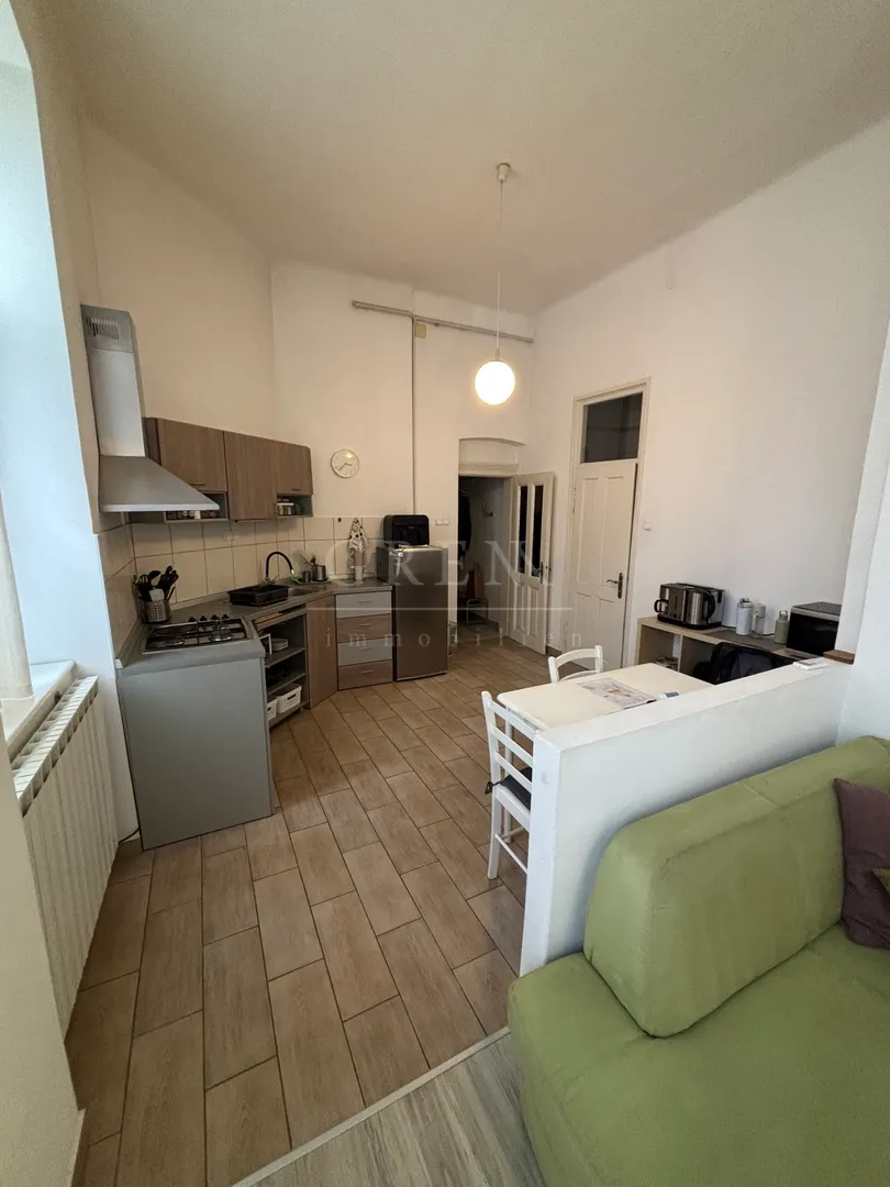 stan zagreb donji grad, 50 m2+20 m2 spremište, prilika - slika 5