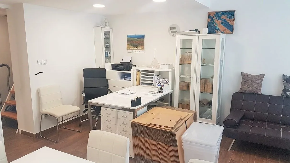 sniženo posl. prostor zagreb, centar- vlaška, lokal 37m2+galerija 17m2 - slika 4