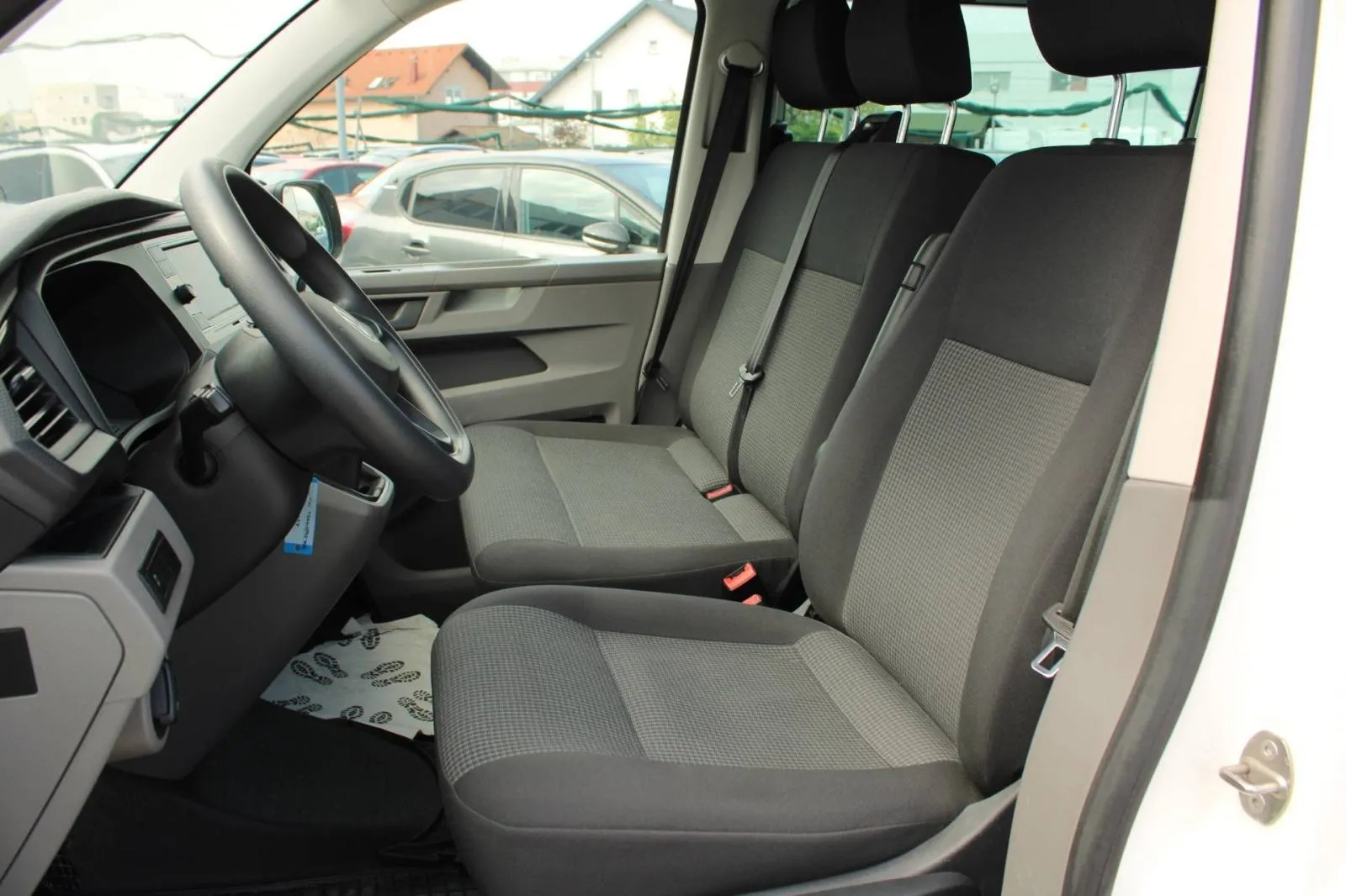 vw transporter 2.0 tdi 150ks n1 - 6 sjedala, 2022 god. - slika 15