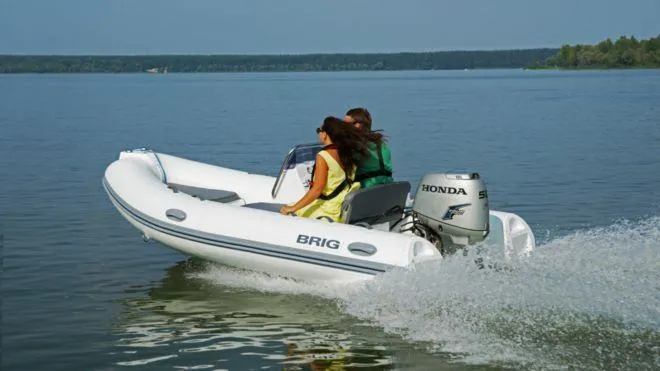 gumenjak brig falcon tender 380 t - model 2021 - slika 5