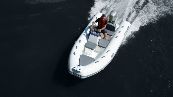 gumenjak brig falcon tender 420 t - slika 3