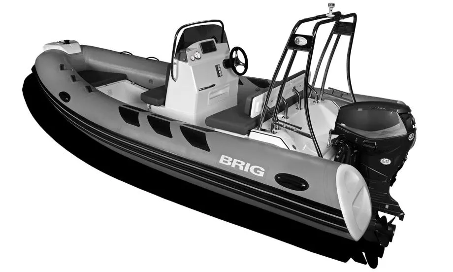 GUMENJAK BRIG NAVIGATOR 485 model 2022 - Makarska