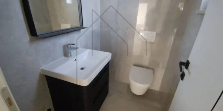 moderna kuća s bazenom u blizini labina, istra - slika 11