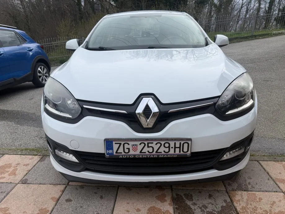 renault megane 1.5dci 2015 redizajn, odlično stanje - slika 2