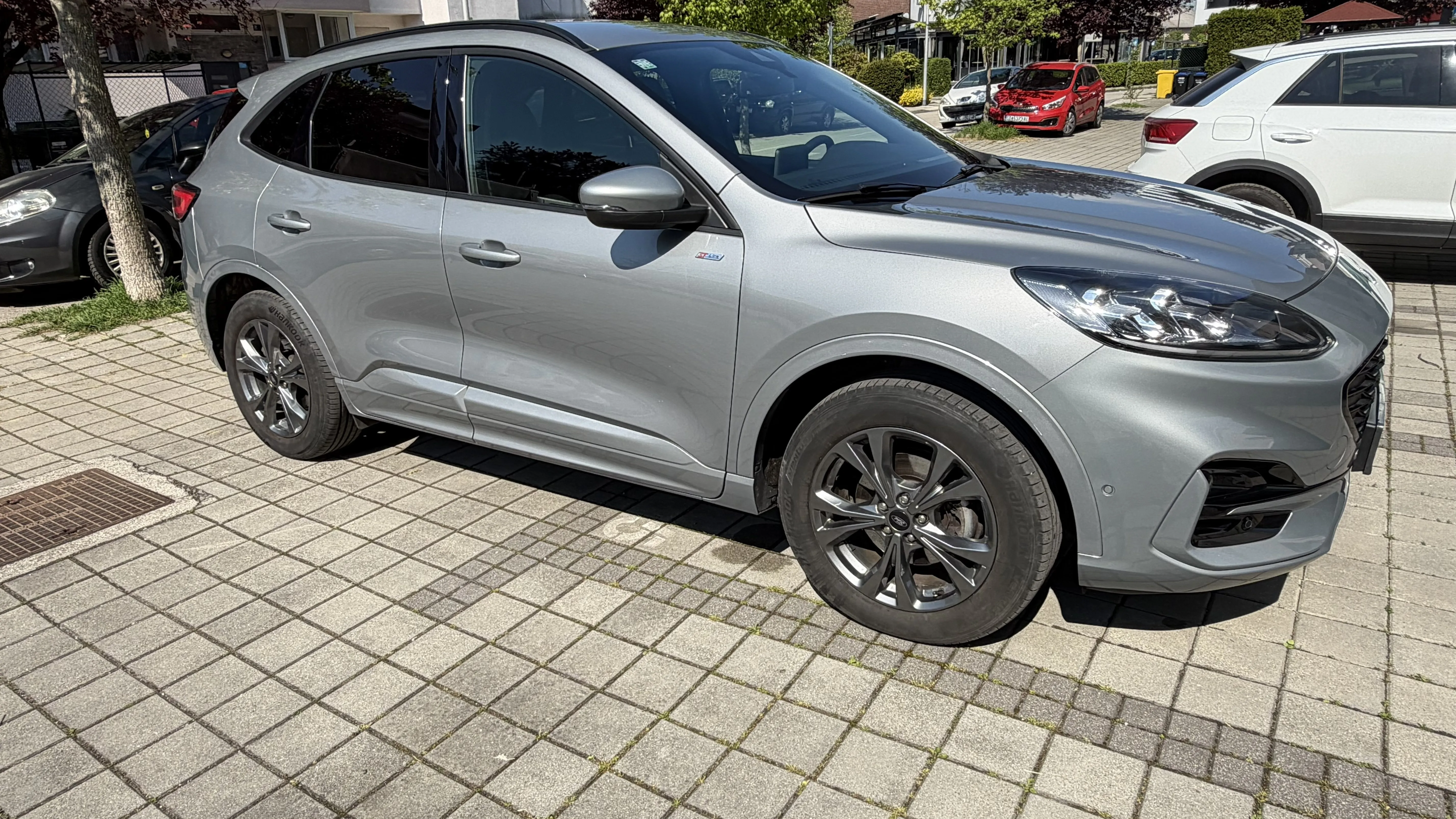 ford kuga 2,5 phev; st-line x oprema. 11/2021 (još uvijek u garanciji) - slika 5