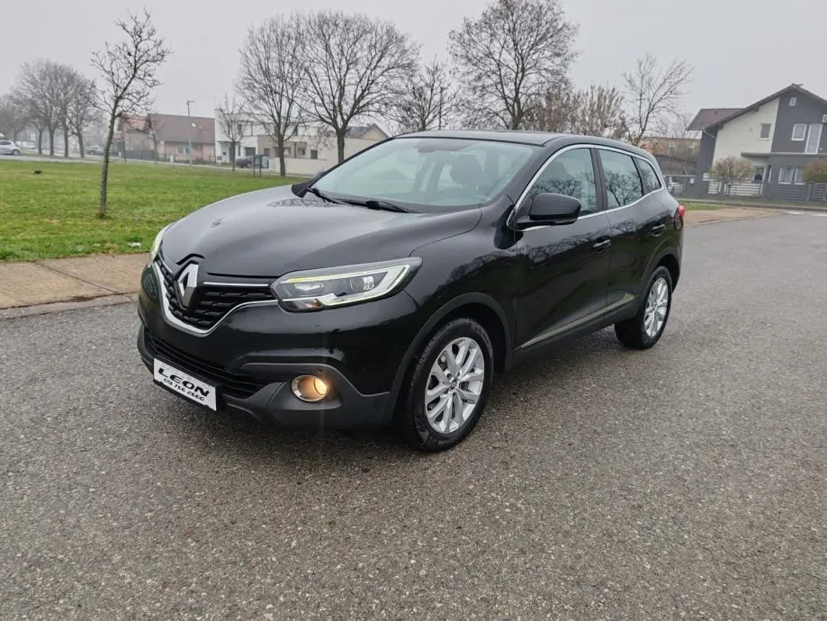 Renault Kadjar dCi 110. 2015 GOD. 139000 KM. KARTICE 24/36 RATA - Slavonski Brod