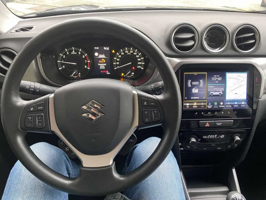 suzuki vitara 1,4 hybrid gl comfort 2wd - dostupno odmah!!! - slika 8