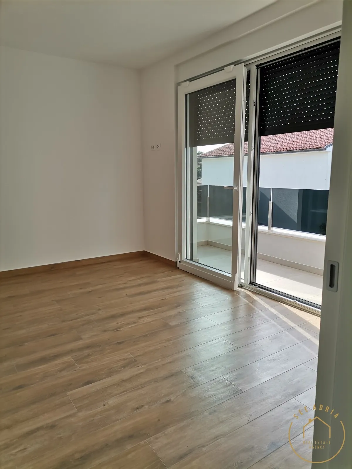 kuća u nizu na top lokaciji, novigrad - slika 13