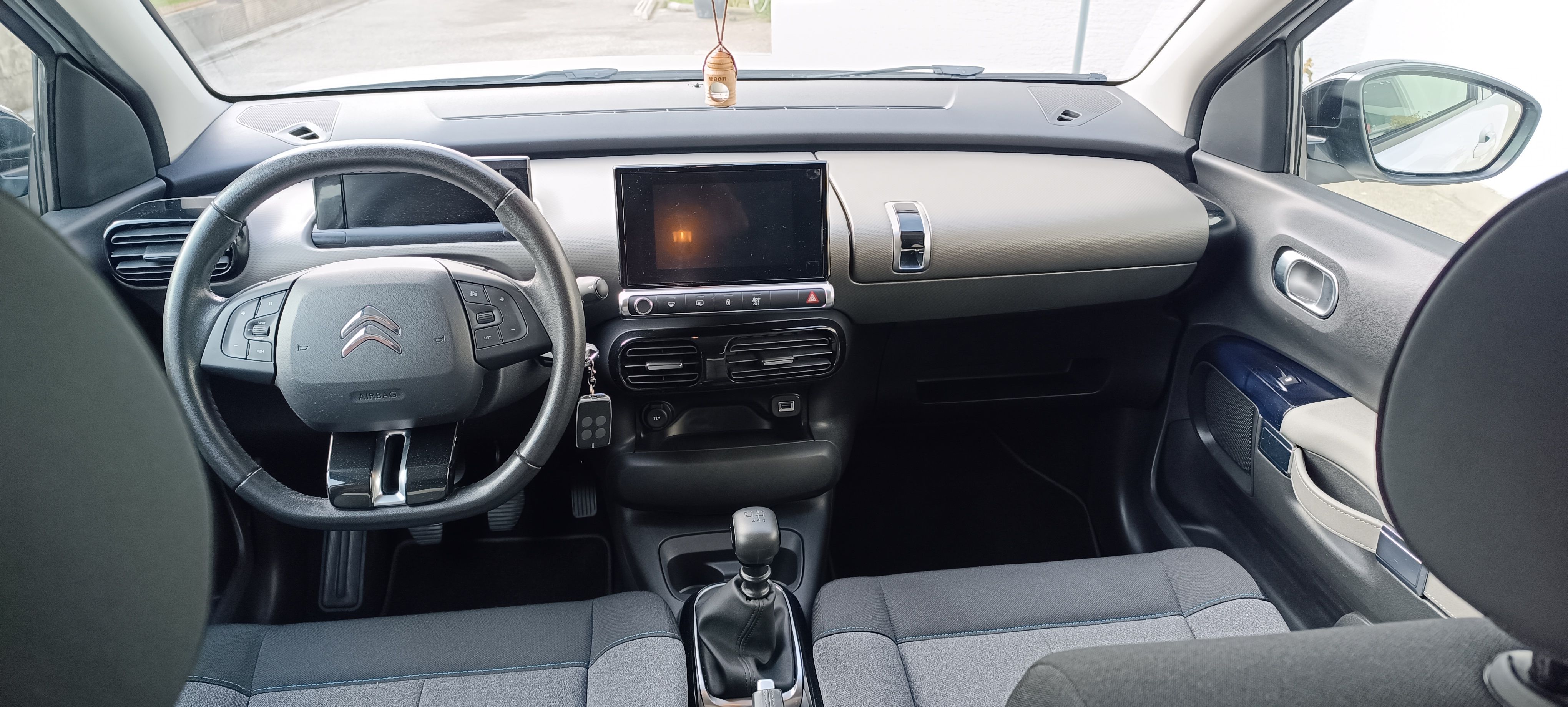 citroen c4 cactus 2019 g. - slika 2
