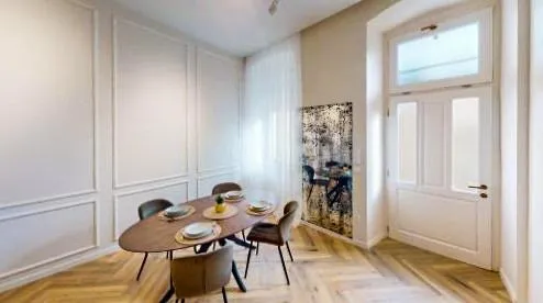 rijeka – uređen stan 85 m² u centru s investicijskim potencijalom - slika 4
