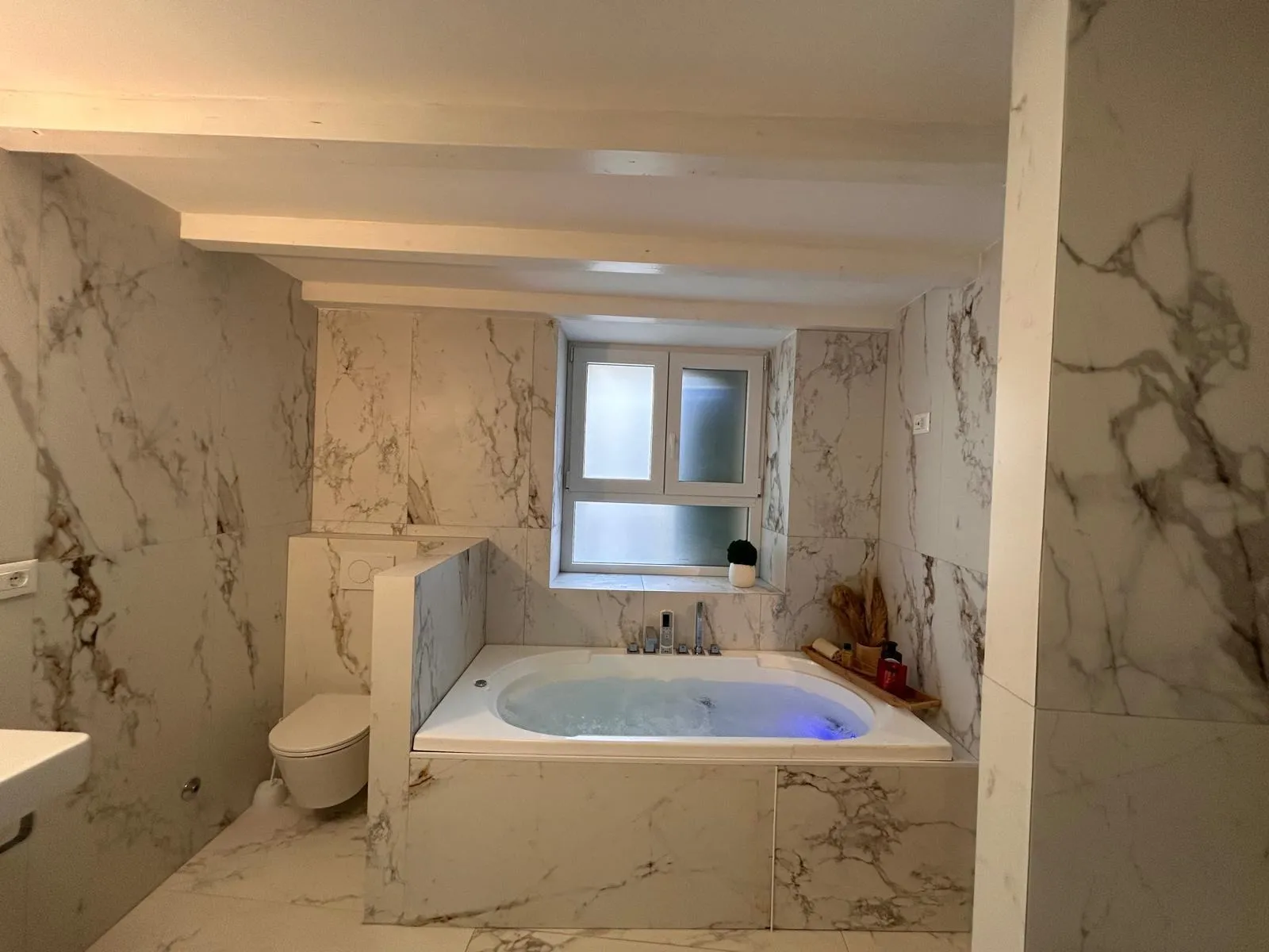 kamena kuća kaštel štafilić, 60.00 m2 - slika 16