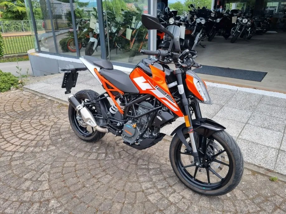 ktm duke 125 abs, a1 kategorija, s garancijom, 2019 god. - slika 2