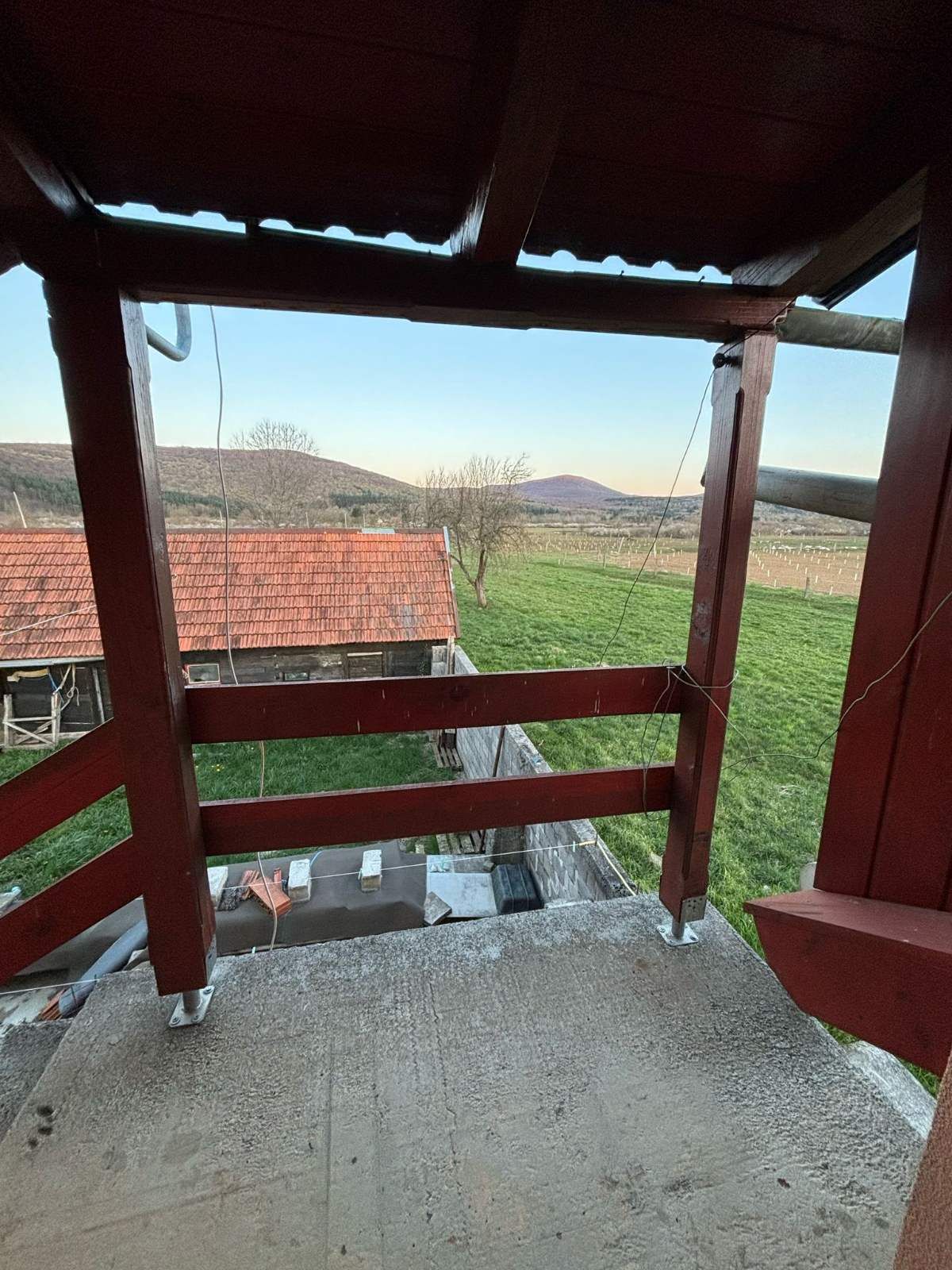kuća + 11.000 m2 zemljišta - slika 9