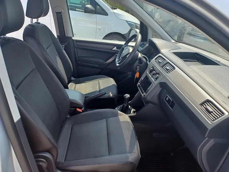 vw caddy 2,0 tdi*klima*tempomat*park.senzori* - slika 15