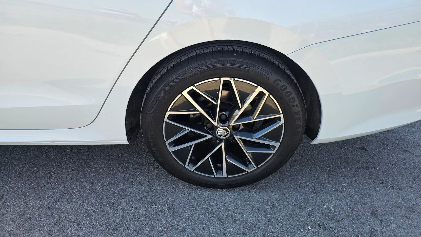 škoda octavina 1.5 tsi , 2024.g. - slika 7