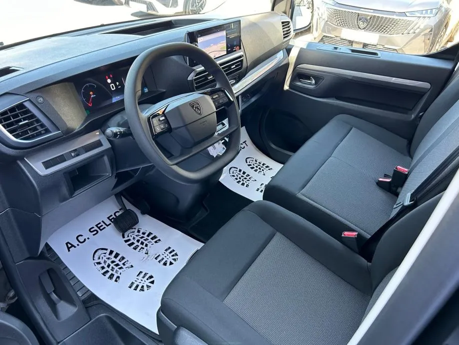 peugeot traveller 2.0 bluehdi 180 - eat8 - l3 - test vozilo - slika 16