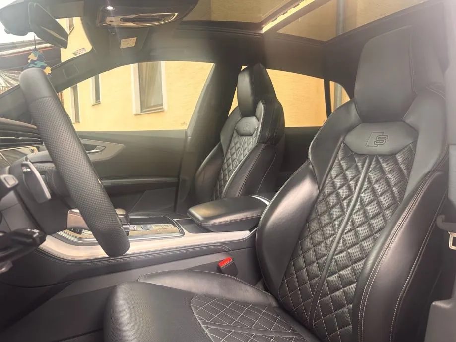 audi q8 50tdi s-line quattro 210kw 2020g black paket top stanje - slika 12