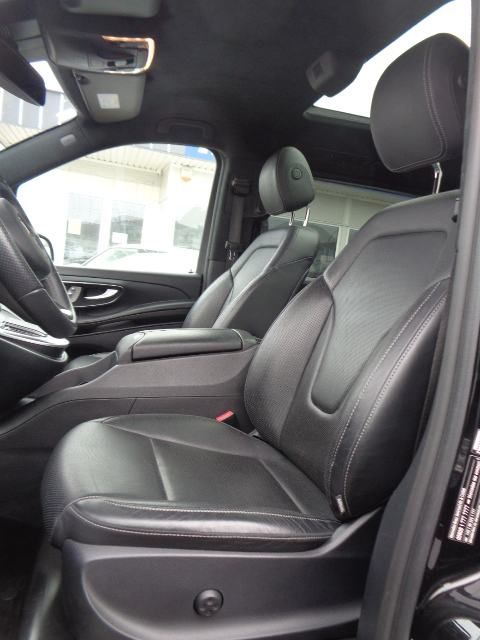 mercedes-benz v-klasa 300 d 4matic; 7 sjed.; koža; navi; kamere; tooop - slika 13