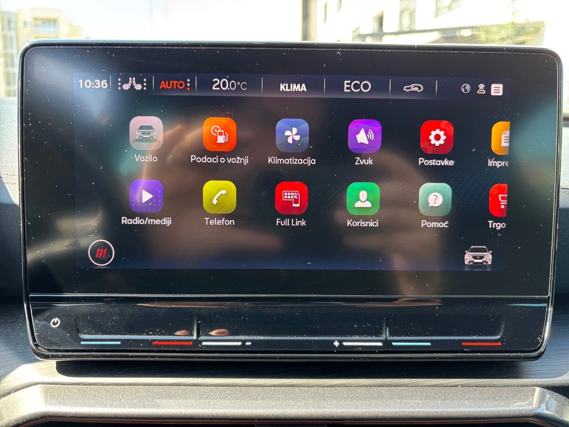 cupra formentor 1,4 tsi ehybrid 110kw - slika 9