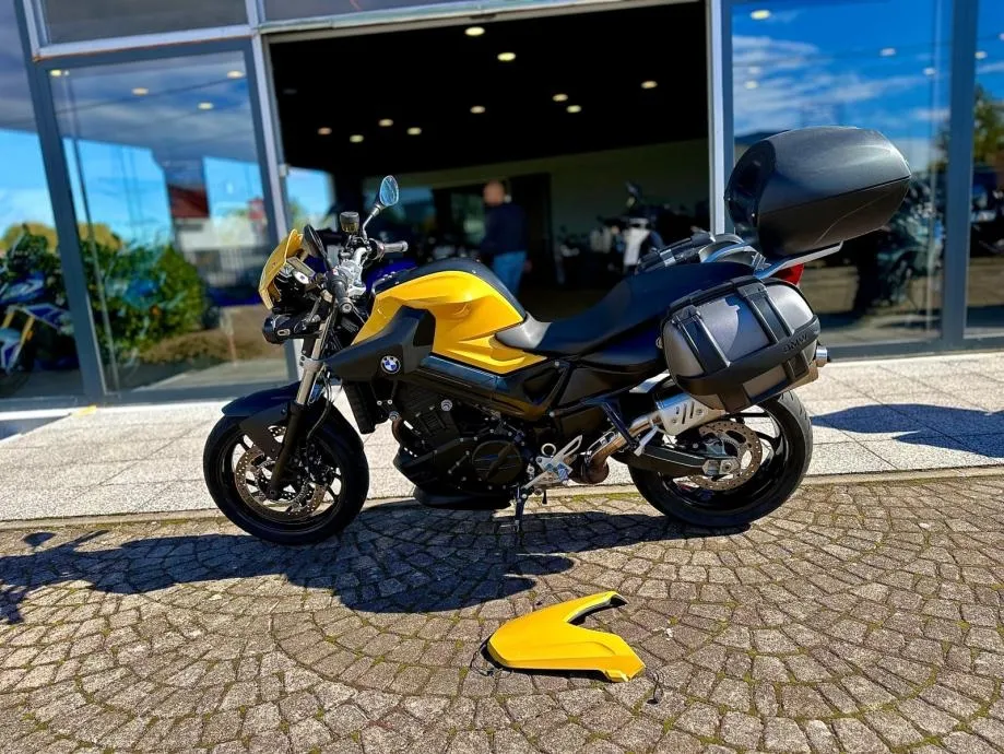 bmw f 800 r abs, 2011 god. - slika 4