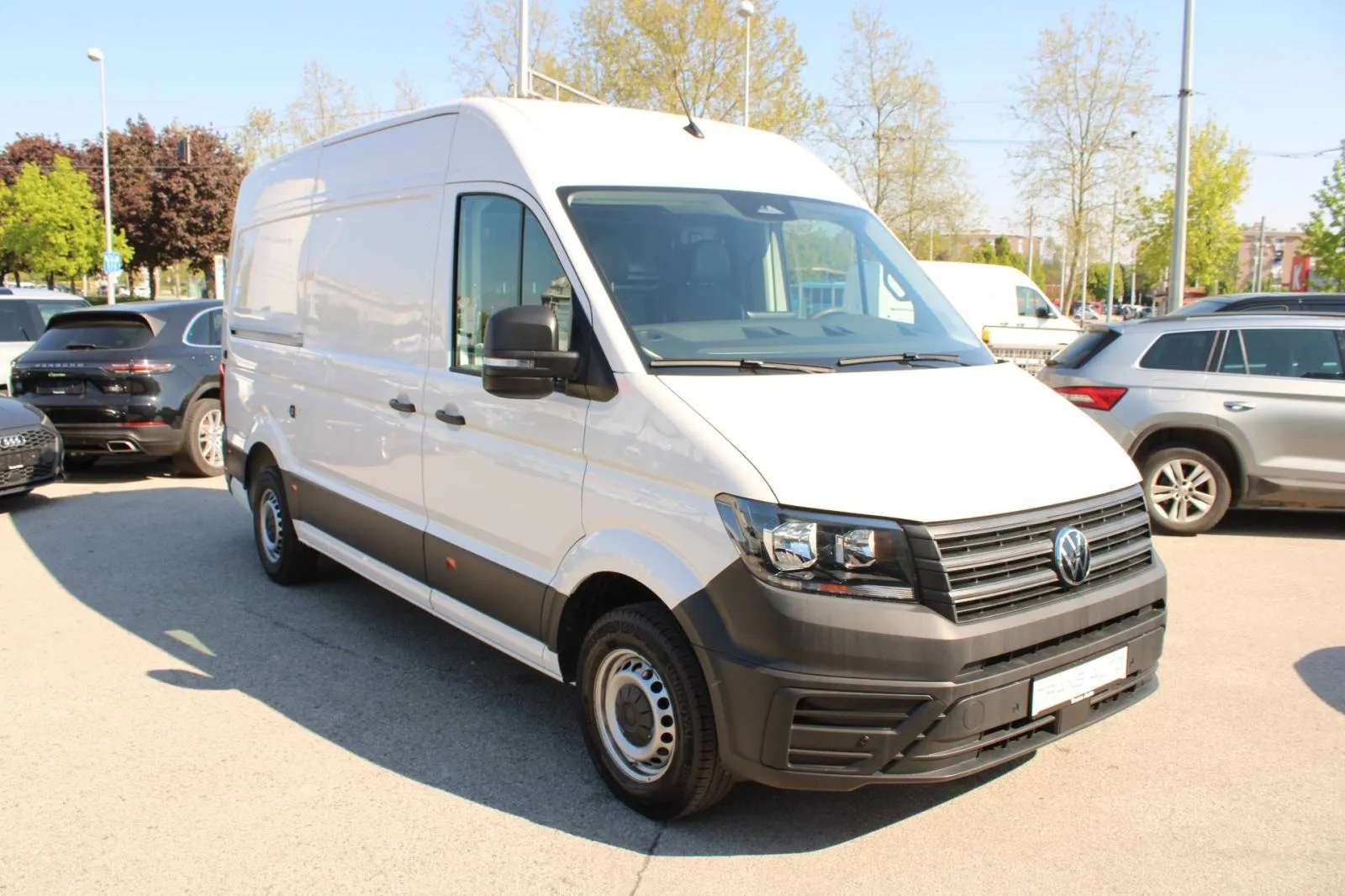 vw crafter 2.0 tdi l3h3 140ks *kamera*, 2024 god. - slika 3