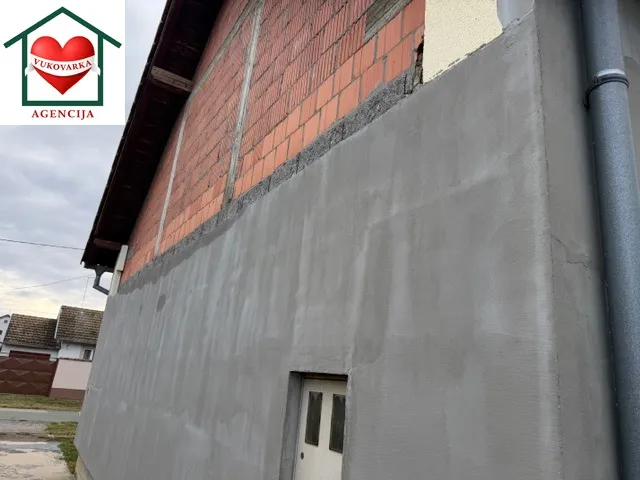 vukovar zadarska 1 a, kuća 68 m2 iz obnove ok 218 snižena cijena - slika 15