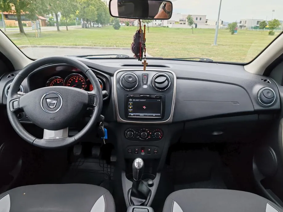 dacia sandero stepway 1,5 dci 90 reg03.05.2026 , 2013. g. ,154000 km - slika 12