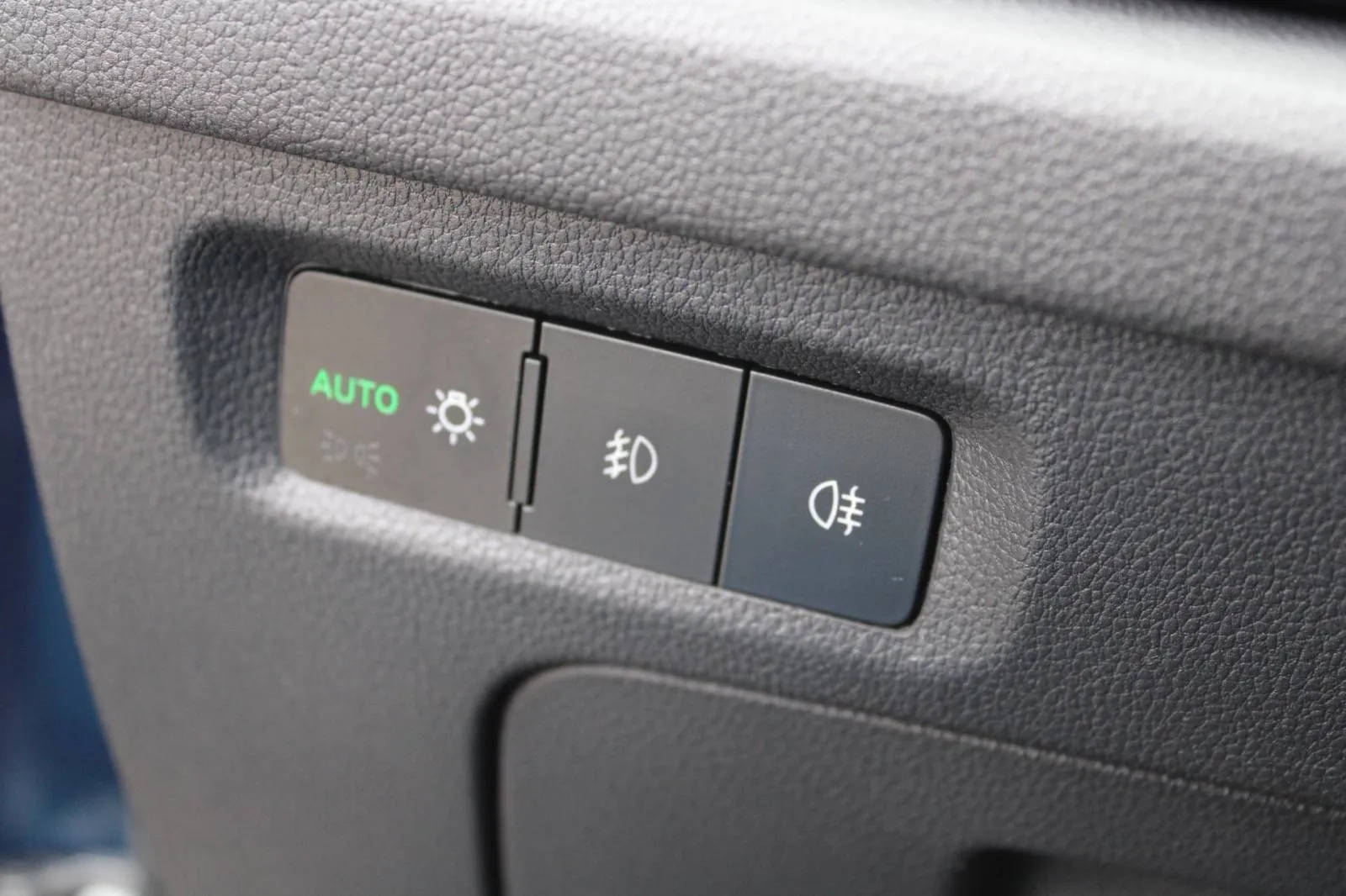 škoda octavia combi 2.0 tdi *panorama, led, navigacija, kamera* - slika 20