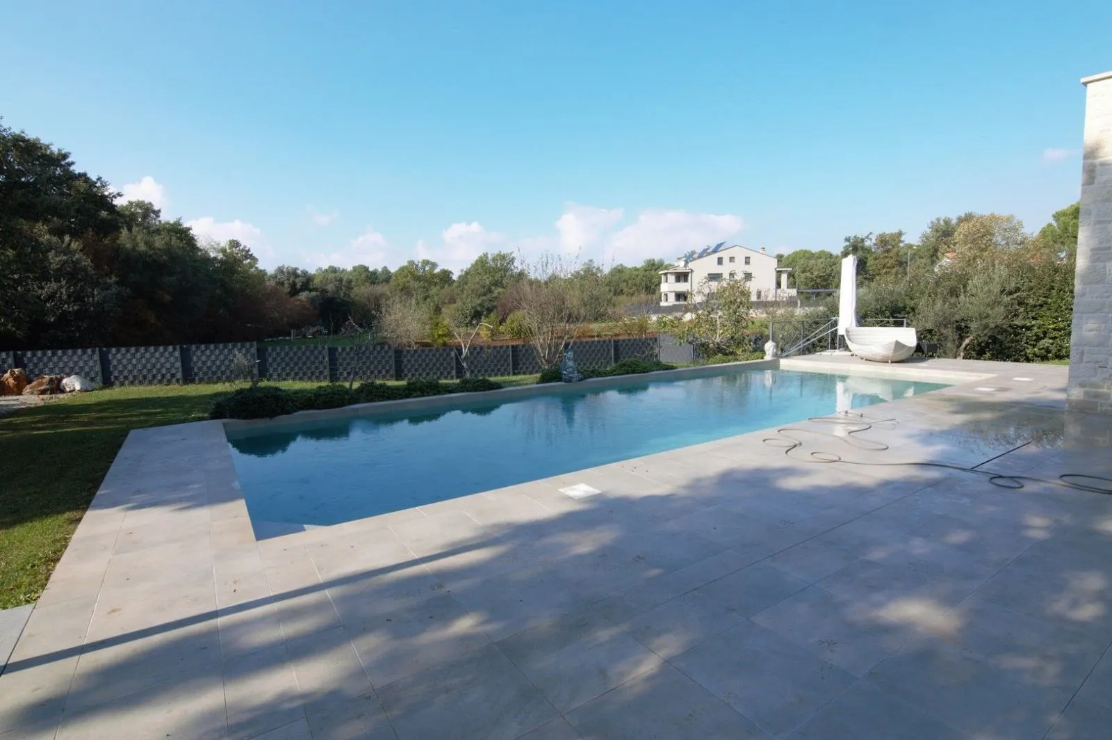 poreč- luksuzna moderna vila na prodaji (prodaja) - slika 17