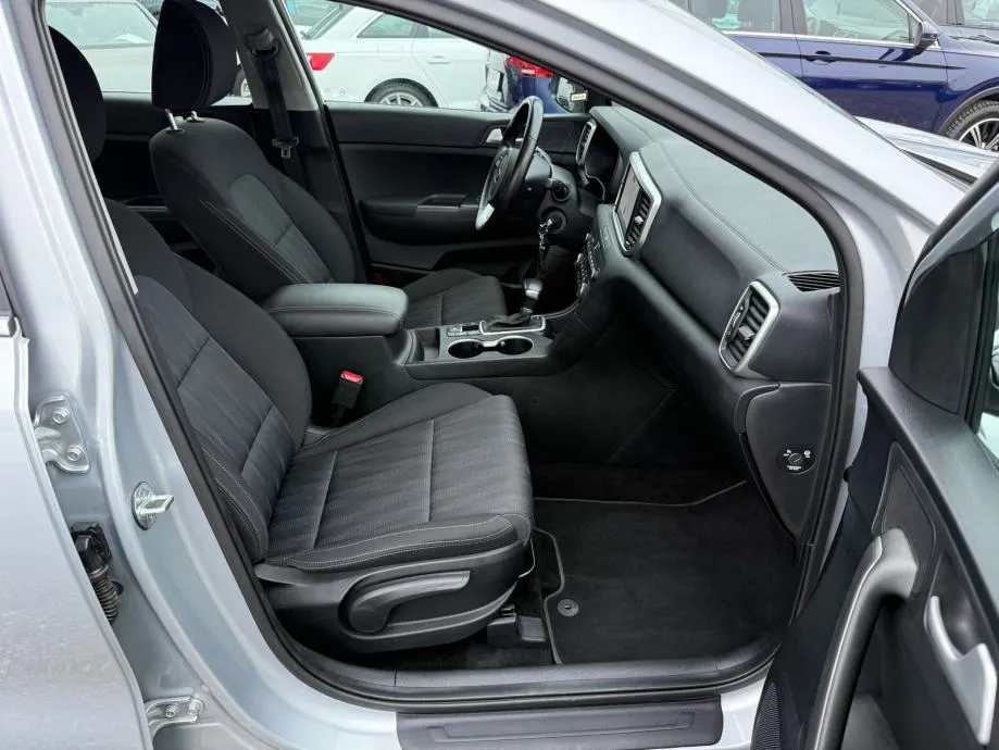 kia sportage 1,6 crdi automatik °navigacija°kamera°leasing bez učešća° - slika 17