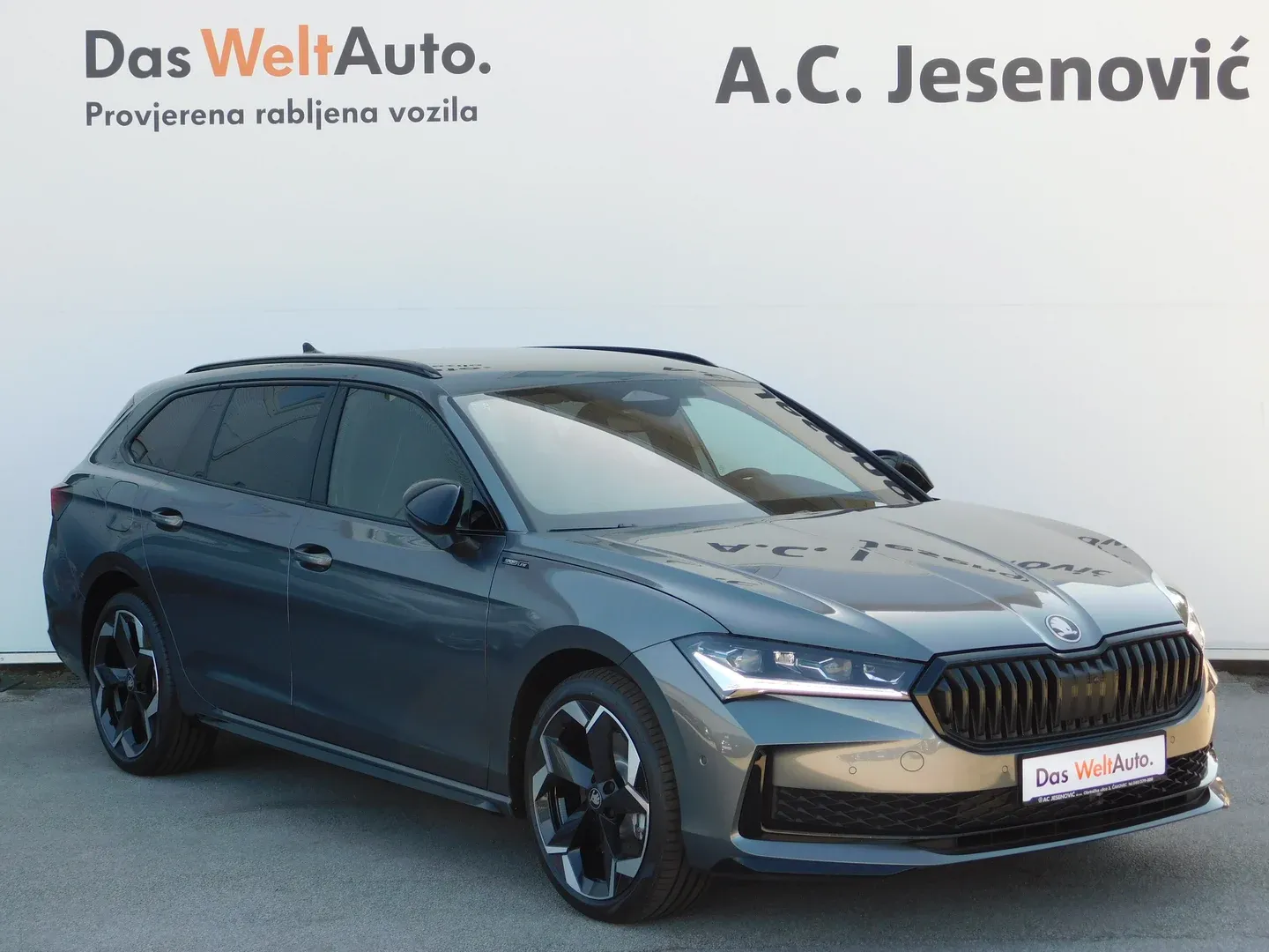 12510 škoda superb combi sport.plus 1.5 tsi dsg phev - slika 3
