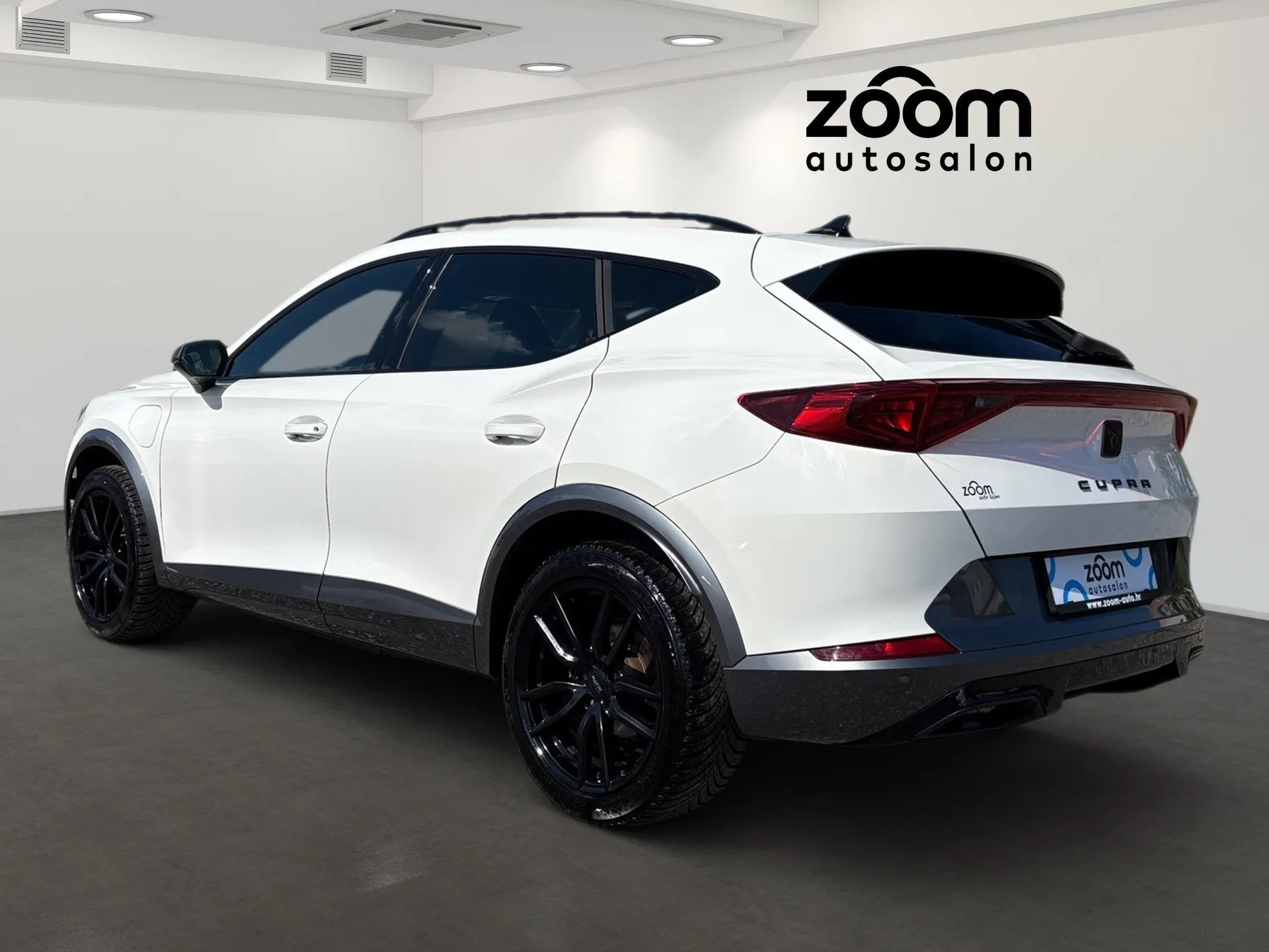 cupra formentor 1,4 tsi ehybrid 110kw - slika 4