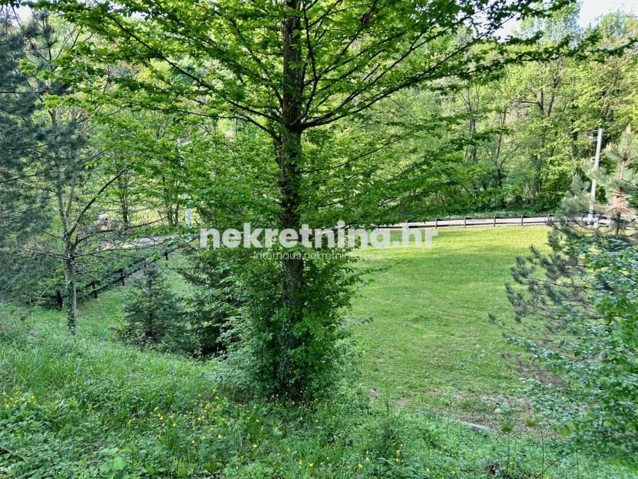 prodaja- kuća za odmor 23m2 - zemljište 2573m2 - mala jazbina - slika 7