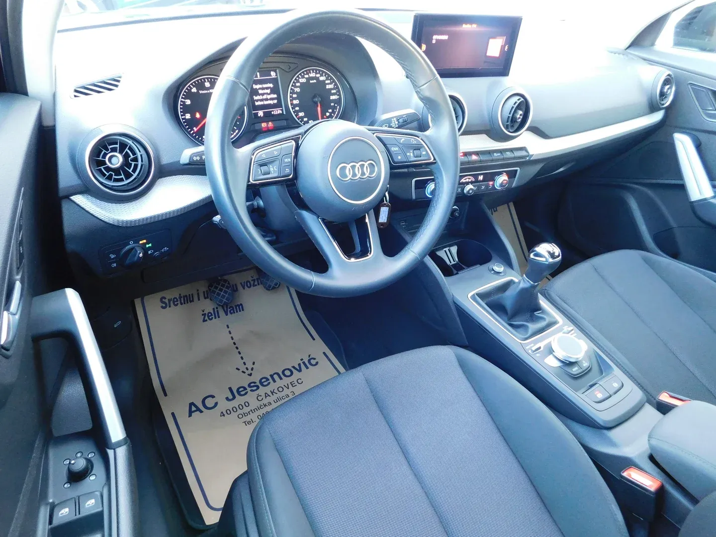 07592 audi q2 30tfsi edition10 - slika 9
