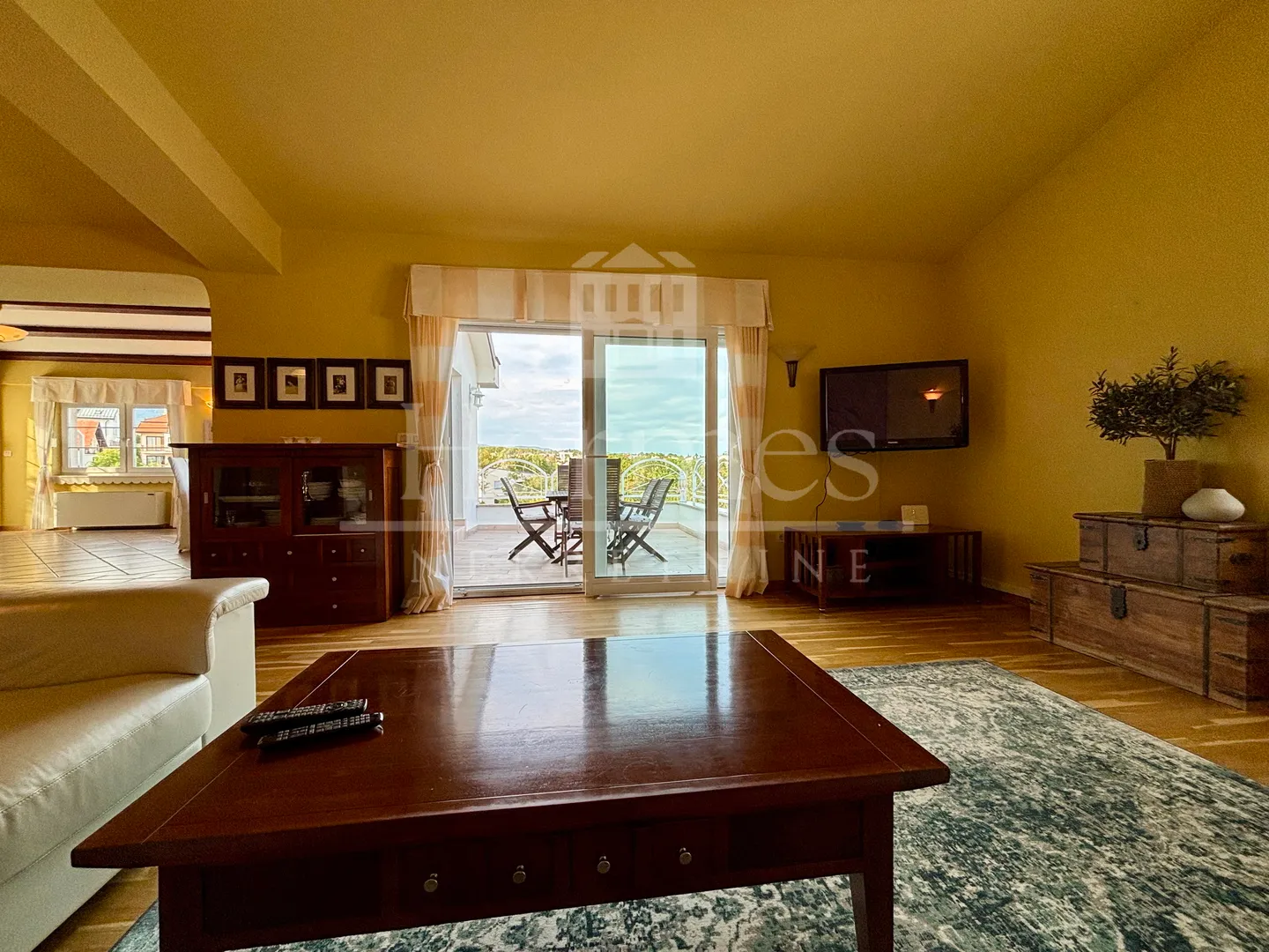 penthouse s terasom i pogledom na zelenilo, pantovčak - slika 4