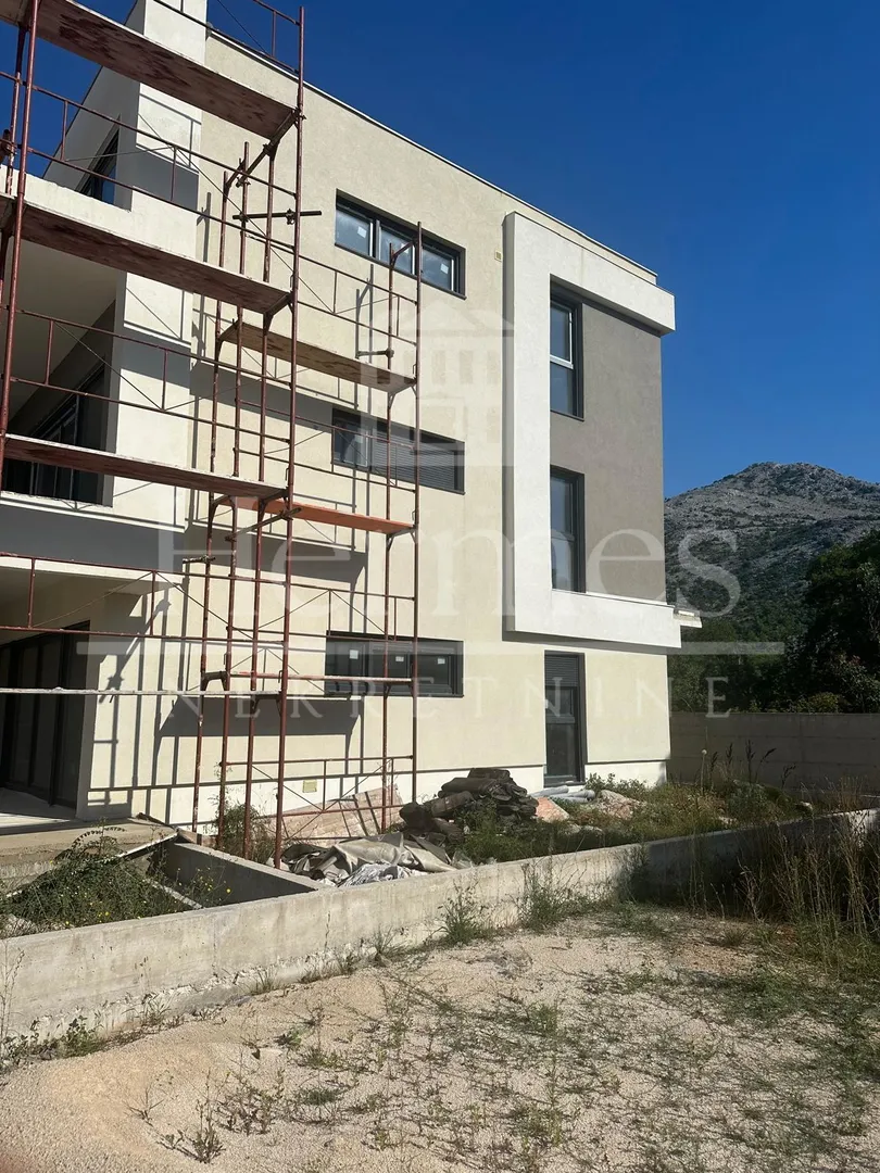 stan, 1. kat u novogradnji, starigrad paklenica - slika 8