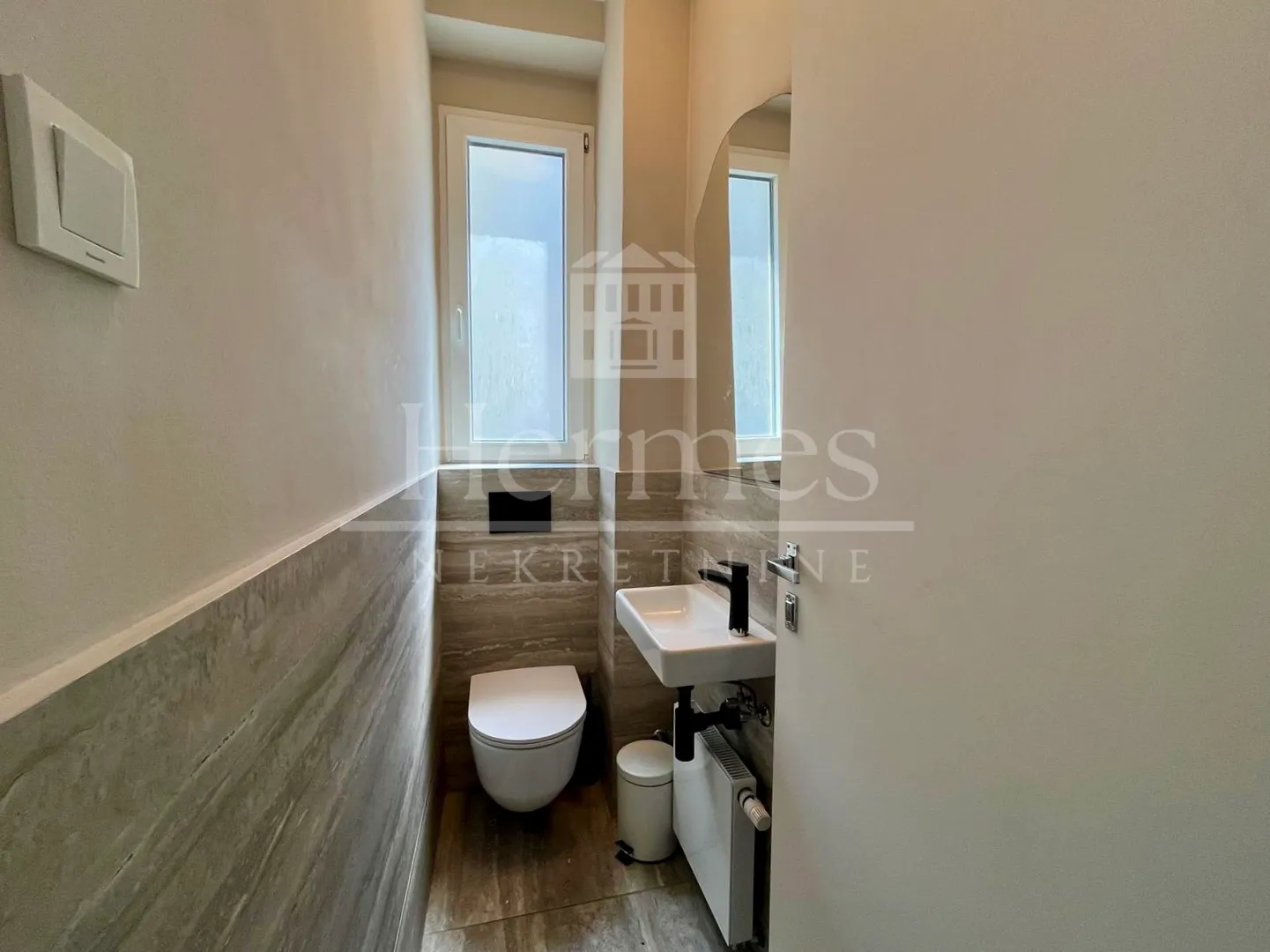 moderno ureðeni poslovni prostor (90 m2), kod hnb-a - slika 16
